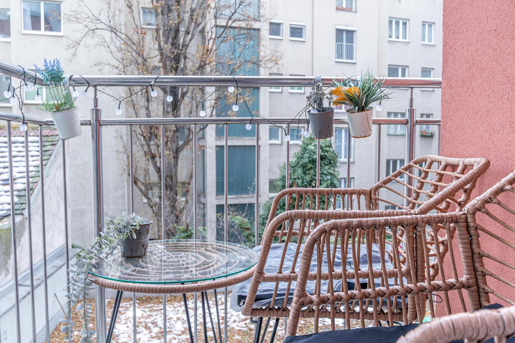 Superb Fully Equipped Apartment, 9 Min To City Center Via Metro Wien Eksteriør bilde